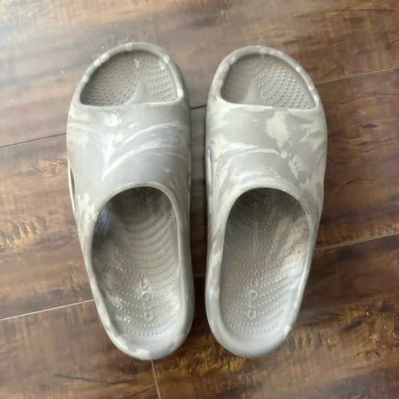 Crocs Slides - Picture 1 of 3